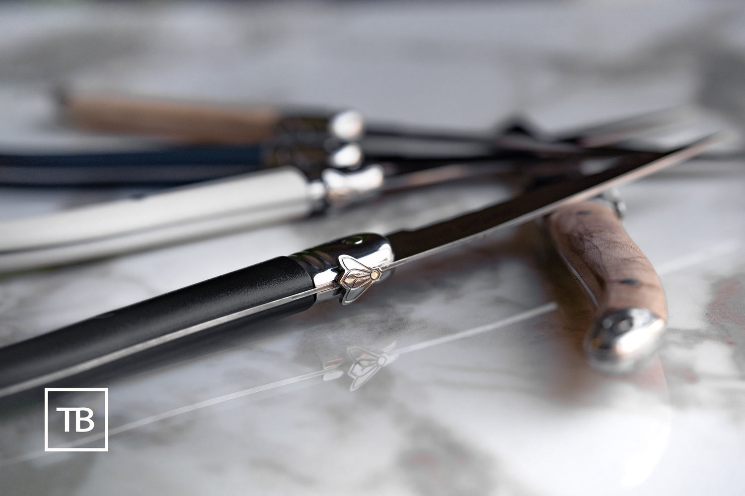 Les couteaux de table - Outils indispensables du quotidien