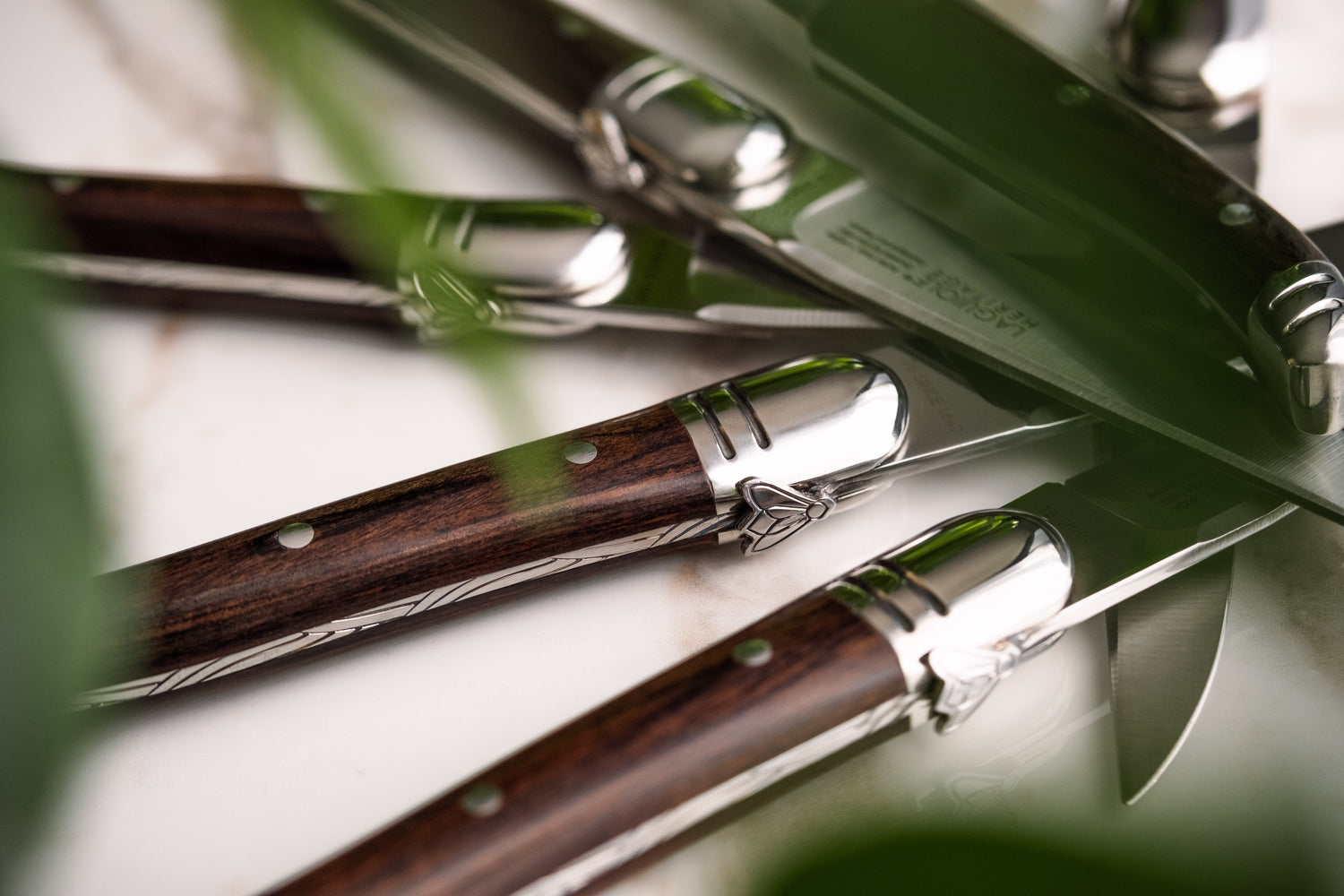 Couteau de table : comment choisir le tranchant parfait pour vos repas ? - TB-1648