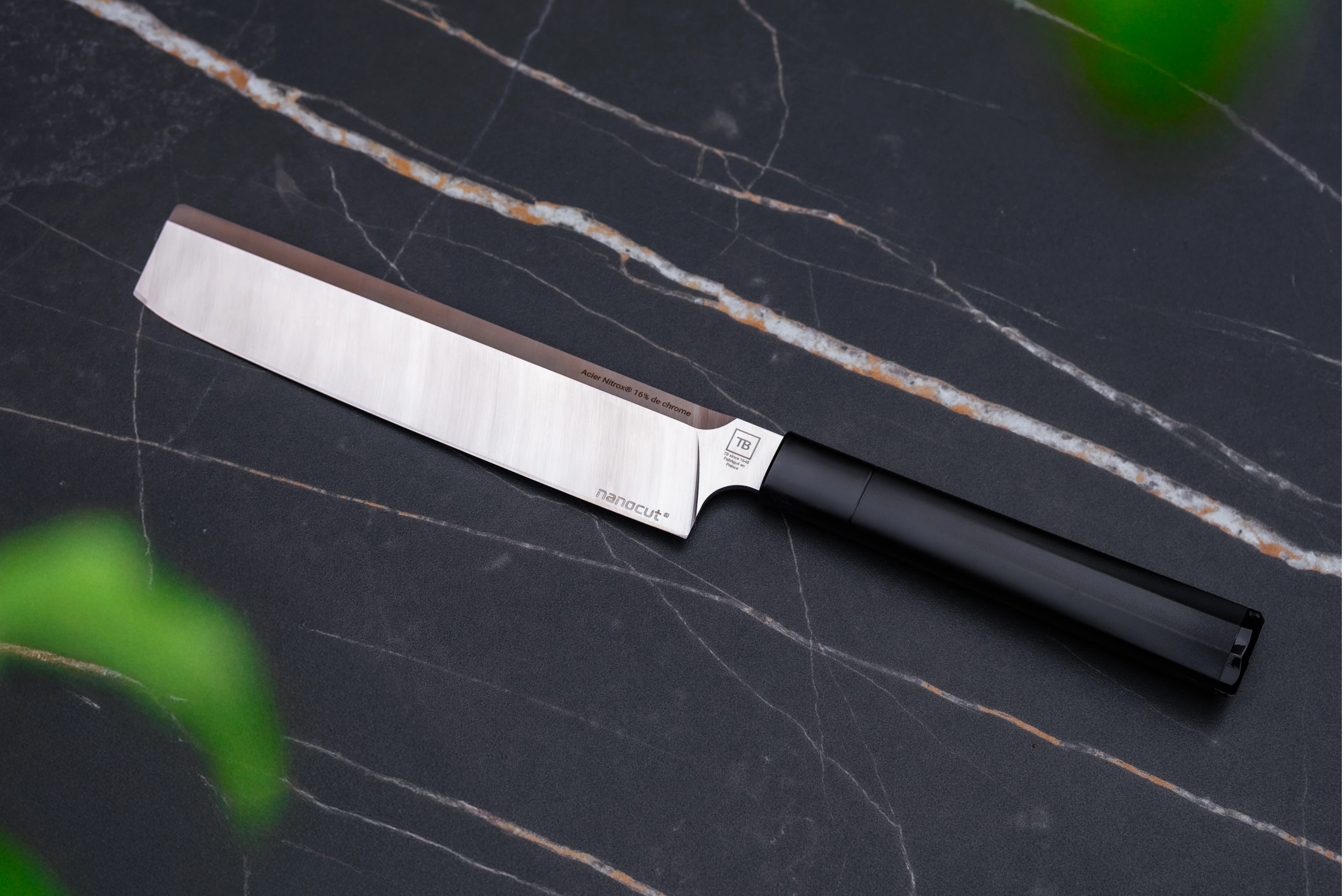 Nakiri <br/>Equilibre Nanocut®